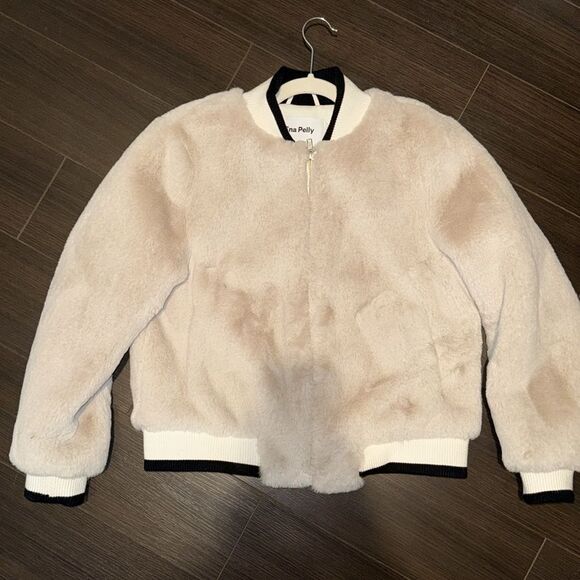 ENA PELLY Core Essential Faux Fur Bomber Jacket In Bone, 2 - Picture 4 of 9